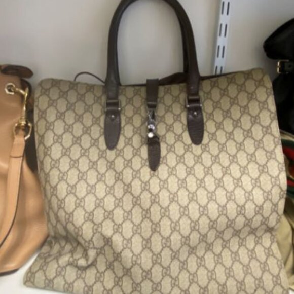 GG Plus Monogram Piston Lock Tote - Picture 3 of 3